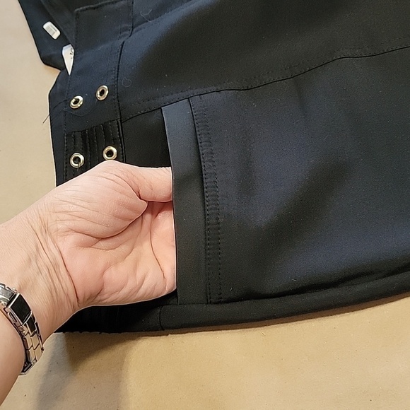 Cache Size 8 Black Dress Pants / Trousers. Excellent Used Condition - Picture 14 of 16